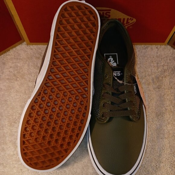 Vans Men's 7/Women's 8.5 Atwood Grape Leaf Denim/Leather - Picture 5 of 11